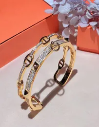 Lyfashion Jewelry S925 Silver Placted Hletter Bracciale zircone Inlay Elettroplatori 18K Luxuria e allaround Fashion Ball Lady8635020