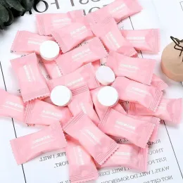 50 pezzi/lotto mini asciugamano compresso capsule da asciugamano magico tavoletta per cura della faccia da viaggio da viaggio per esterni