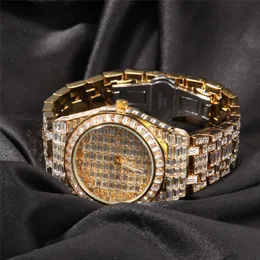 Модные мужчины Hiphop Watch Bracelet Gold Pull Pull Bling Cz Diamond Stone Quartz Watch Bracelets для мужских ювелирных подарков 288L