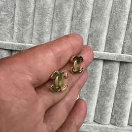 Aço inoxidável 316L original pequeno 1,2 cm grande 1,5 cm de letra C Brincho de rosa Gold Gold Sier Studs Brincos Meninas MENINAS PARTE DE CEDIMENTO AMOR JOENS