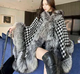 Women039s Cape Winter Jacket Women Houndstooth Splicing Imitation Fur Coat Loose Casual Shawl Furry Overdimensionerad kappa Luxury Desi7006577