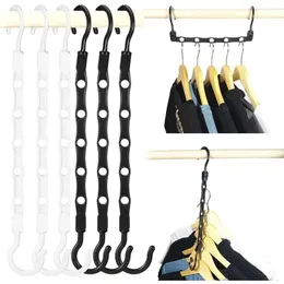 Multifunktionell krokhängare Space-Saving 5 Holes Hanger Simple Folding Windproof Clothers Hanger Apartments sovsalar hem