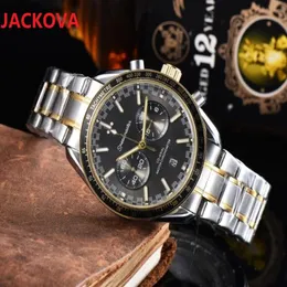 Män i högsta kvalitet Titta på Full Function Stopwatch Famous Classic Designer Luxury Quartz Movement Automatic Date Men Gold Wristwatch 228A
