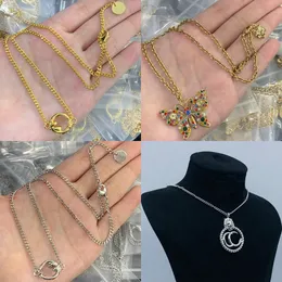 Lettera di marca di design di lusso Collana 18k oro in oro titanium in acciaio collane Tiger collane Lettera a ciondolo per le donne accessori per i gioielli da sposa