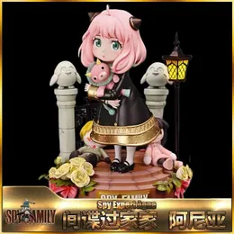 Action Toy Figures New Spy Family Kawaii Anime Figure Lovely Anya Forger Söt figur Anya figurstaty Model Desktop Decor Doll Toy for Kid Gift T240506