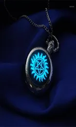 Naszyjniki wiszące 2021 MAXI KOLLARES COLLIER Supernatural Sam Dean Winchester Pocket Watch Naszyjnik Glass Cabochon Pendan6227590