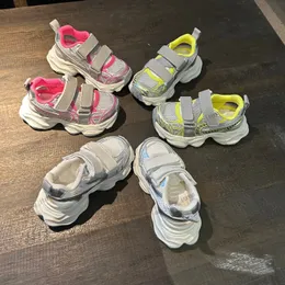 Pojkar flickor spårar sandaler sommarskor 3xl krok slingband neopren gummi sneakers ihåliga klipp ut coola utomhus löpande tränare löpare strand pool glidvatten loafer