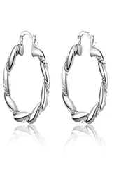 Charm Dress Up Girl Silver Jewelry Hoop Earring European Style 창조적 인 에드 로프 라운드 여성을위한 절묘한 git present12485474