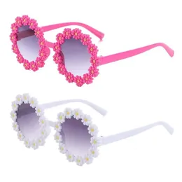 Kids Sun Glasses Children Round Daisy Flower Sunglasses Proteção ao ar livre Festival Eyewear Party Fashion Shades For Girls 240425