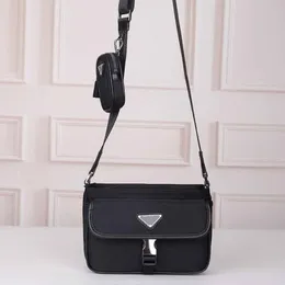 Shoulder bags men and women fashion designer dinner messenger bag nylon leather wallet backpack 2133 top quality coin purse 242t