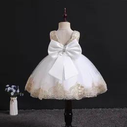 2024 Yeni Kız Elbiseleri Zarif İnciler Boncuklu Saten Çiçek Kız Elbise Düğün Çocuklar Pageant Dantel Gece Elbise Partisi Altın Dantel Prenses Parti Gowns