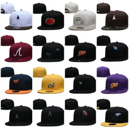 Unisex Alle Teams Sport Snapback Caps Flat Mix Colors Vintage Baseball Verstellbare Hüte mit grauer Farbe unter Rand One -Size -Stick -Buchstaben A B D HAT 90 Stile