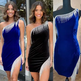 Vestido de cocktail de veludo de um ombro de um ombro strasss shorring lady lady inverno evento formal event hoco graduação nye sweet 16 dança vestido de férias preto fenda de fenda preta real