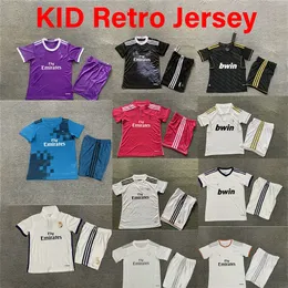 Madrid Kid Retro Soccer Jerseys Finals Camisa de futebol Guti Benzema Seedorf Carlos Ronaldo Kaka 11 12 13 14 15 16 17 18 Kits Modric Alonso Bale