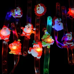 Jul LED Flash Watch Creative Santa Claus Cartoon Luminous handledsrem med barns mjuka gummikekartikelarmband