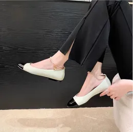 Donne morbide vera pelle di moda in pelle classico Splicing Diamond reticolo design di lusso casual ol yoga danza da danza della catena di guida Mary Jane Minimalist Casual Scarpe