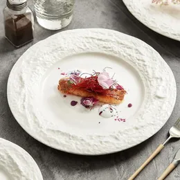 Европейский стиль тисненой каменной керамическая тарелка Западная пищевая тарелка Высококачественная легкая роскошная блюда El и ресторан 240508
