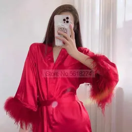 Kadınlar Robe Kadın Tüy Gelin Gelin Nedime Düğün Satin Kimono Batak elbisesi Geceleme Nightwear Nightwear Mektubu Nightgown V Yastık iç çamaşırı