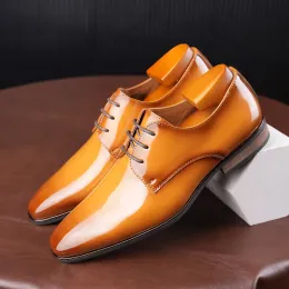 Luxury Trend Designer Gentleman's Business Glossy Patent Leather Casual Derby Shoes Men Formal Wedding Dress Homecoming Footwear