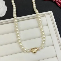 Orecchini per braccialette di design di lussuoso designer di perle pendenti di perle da cintura di marca con marca da donna con oro.