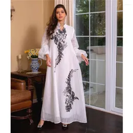 Etniska kläder Eid Ramadan Abayas för kvinnor Dubai Luxury Embroidery Muslim Maxi Dress Caftan Vestidos Evening Party Long Dresses Femme