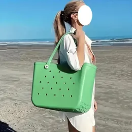 مصمم BOGG BAG XL أكياس تخزين محمولة سعة كبيرة من السيليكون الصلب ثقب الصيف مقاوم للماء حروف أسود متوسطة حقيبة أعلى مقبض HO04 DC4