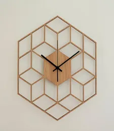 1 Pcs Hexagon Wood Wall Clock European Minimalist Geometric Lines Exquisite Artistic Silently Clock for Cafe Home Living Room Deco2307968