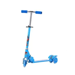 عرض خاص حقيبة الظهر للأطفال مع Flash Three Wheel Strock Absorber Scooter قابلة للطي السفينة الأسطوانة