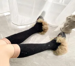 Nuovo designer Rhinestone Mesh Hosiery Socks Stockings for Women Fashion Ladies Girls Streetwear Letter Sport Sock Stocks SAL44464258779