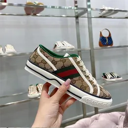 G Family Womens Shoes Designer White Black Blue Grey Green Red Orang Womens Mens Fashion Luxury Shoes Plate-Forme Sneakers Woman Trainers