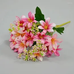 Dekorativa blommor Yomdid 18 Silk Flower Artificial Lily European Style Multicolor Fake Bride Bouquet Wedding Family Party Christmal Decor