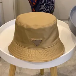 Bucket Hat Mens Designer Beach Fitted Cap Kobiety kapelusze wizje słomi baseballowe czapki słoneczne dla mężczyzn projektanci kowbojski luksus truskawkowy v0mx#