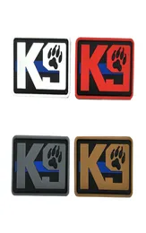 PVC -tygkrok och slingfäste K9 Claw Armband Blue Line Service Dog Badge Chapter Dekorativa klistermärken Mjuk silikon Taktisk P8242096