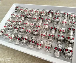 50pcs Red Cz Eyes Skull Rings Metal Rings Men Skelekon Retro Vintage Big Silver Ring Fashion Gifts Man Associory Size Mix9614843