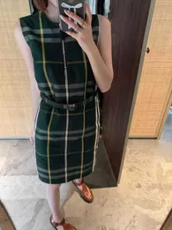 Vestidos casuais básicos Designer xadrez vestido de cintura de cintura Mulheres 2024 Verão Sense Senor Scense Skirt Short Tide