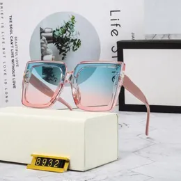 Hurtowe luksusowe okulary przeciwsłoneczne dla mężczyzn Pilot Pilot Słońca Wysokiej jakości 8932 Klasyczne modne akcesoria okularów LUN 3478