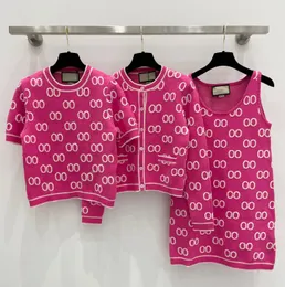 디자이너 여성의 짧은 슬리브 여성 카디건 스웨터 세련된 니트 플래시 G 티셔츠 여자 레트로 럭셔리 슬림 핏 캐주얼 티셔츠 탑