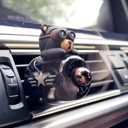 Cartoon Little Bear Pilot Car Lufterfrischer Pilot rotatierende Propellerluftauslass Duftaroma Cute Car Accessoires 240506