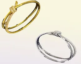 Neu gestaltetes Armreifsknot Seil Full Diamonds Anhänger Ladies Halskette Luxuriöser Knot Diamond Knot Frauenkettenarmband -Ohrring -Designer Schmuck B023142556