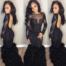 Sexy Black Feather Mermaid Prom DRSSES Sheer Neck Maniche lunghe Appliques perline Tulle Africane Girls African 2K17 Dreses Dreses Formal D 208Q