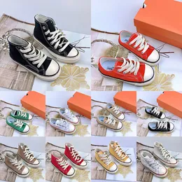 Designer Kids Running Shoes Show love With Eyes Hearts Hearts degli anni '70 Big Eyes Beige Classic Casual Skateboarding e Boys Girls Sports Scarpe 26-36