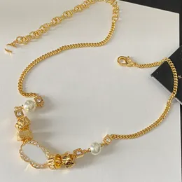 Роскошные дизайнерские ожерелья для медовых подвесок 18 тыс. Золотая кольцо C-буквы CHOKE
