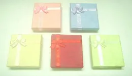 24pcslot 5x7x16cm Mix Colours Gioielli scatole regalo per l'imballaggio a sospensione BX391424008251111111111111111