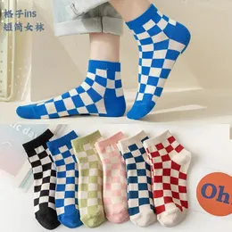 Mulheres meias de algodão moda hip hop mulher harajuku jovem garota xadrez xadrez xadrez happy short tornozelo engraçado sokken