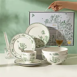 Französisch Retro Tablayware Set Keramic Bowl Teller Löffel Stäbchen Hauswarming Geschenk Elegant Green Camellia Dish Taste Sets 240508