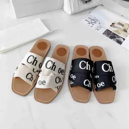 Designer Slippers Women Slippers Fashion Luxury Floral Slippers Leather Rubber Flat Sandals Summer Slippers