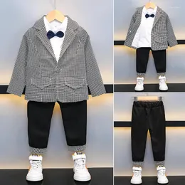 Zestawy odzieży Spring Baby Boys Plaid Wedding Suit Najwyższa jakość Kid Formalna sukienka Bowtie Toddler Child Blazer Party Party