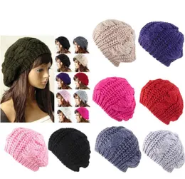 New2017 Novo estilo Moda Mulher039S Lady Boina trançada Fuziada Baggy Crochet Capinho de inverno quente Cap de esqui maconha boina feminina3427694