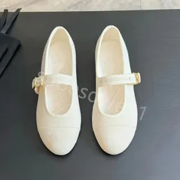 New Cloth ballet flats with strap buckle Genuine Leather Round-toe Mary Jane shoes slip on oafers Top quality Luxury designer shoe Factory footwear With box White bag