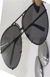 2019 New Fashion P0398478 Óculos de sol Black Frame Cinza Lente Silvermirror Lente com caixa de 69 mm LEN7054018